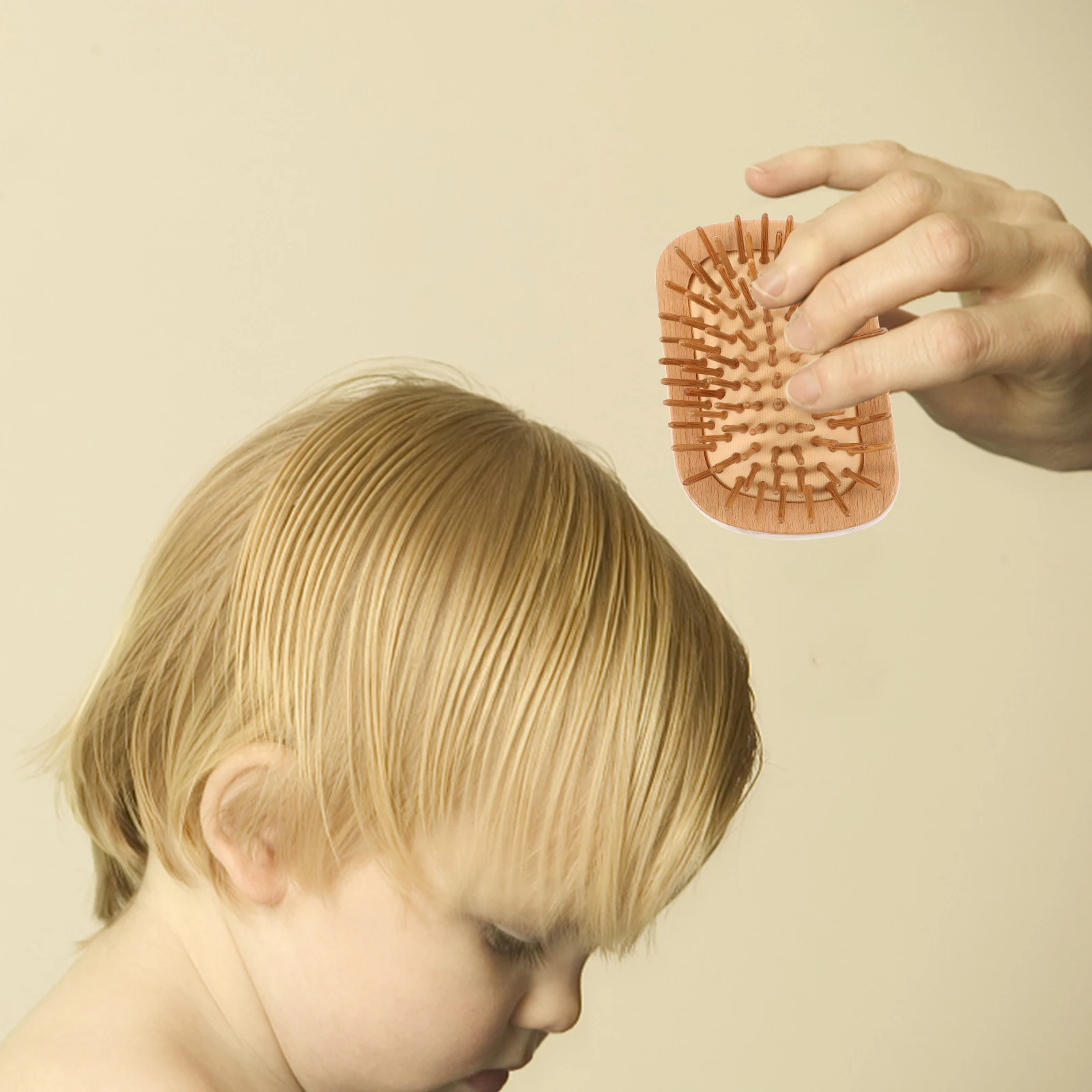 

Lightweight Aerated Cushion Hair Brush for Women Wood Needles Detangling Scalp Massage Comb for Daily Use Hair Brush