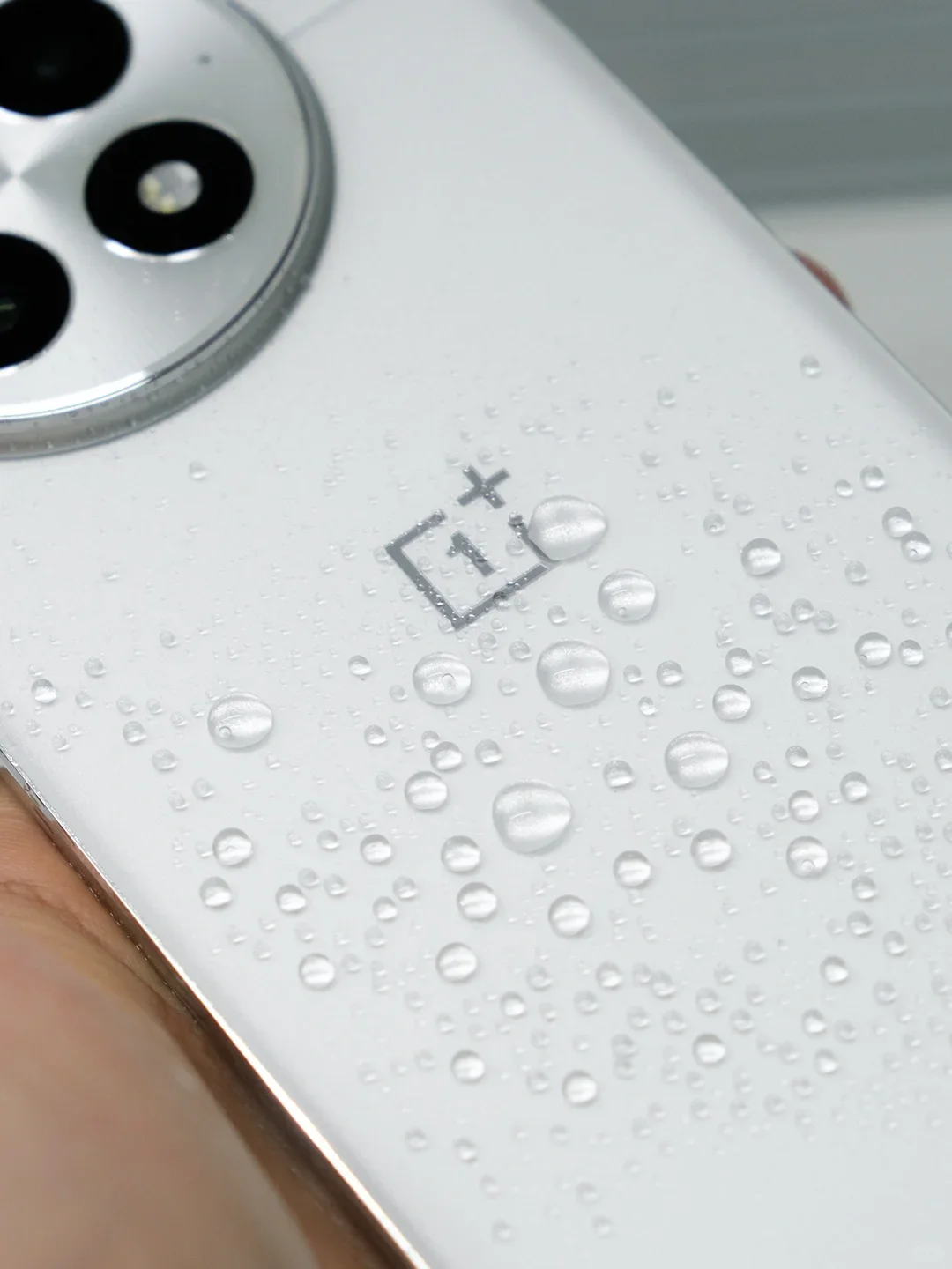 النسخة الصينية OnePlus 13 5G Snapdragon 8 Elite 2K عرض 6.82 بوصة 120 هرتز LTPO 6000 مللي أمبير بطارية 100 وات SUPERVOOC 50MP جديد 2025