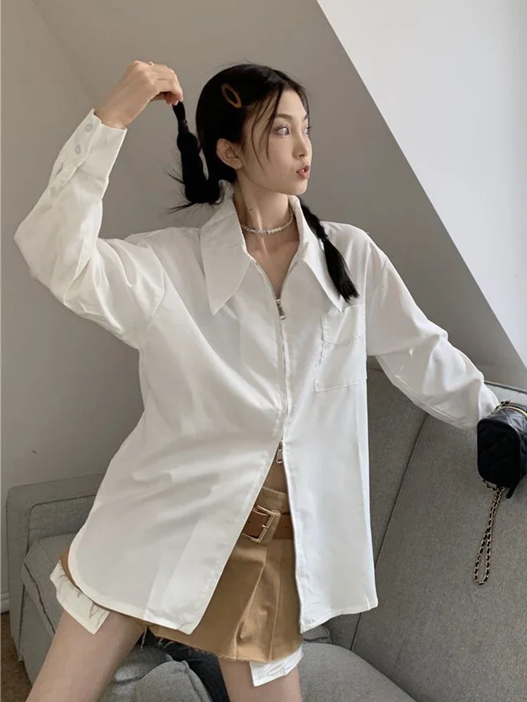 

Casual Zipper White Shirt Women Long Sleeve Vintage French Blouse Spring New Female All Match Design Simple Pocket Tops