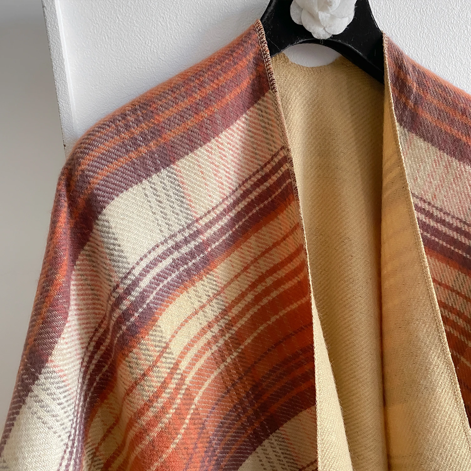 New Design Women Plaid Cashmere Feel Shawl Coat Lady Winter Cape With Retro Cardigan Classic Simple Cloak Soft Large Blanket