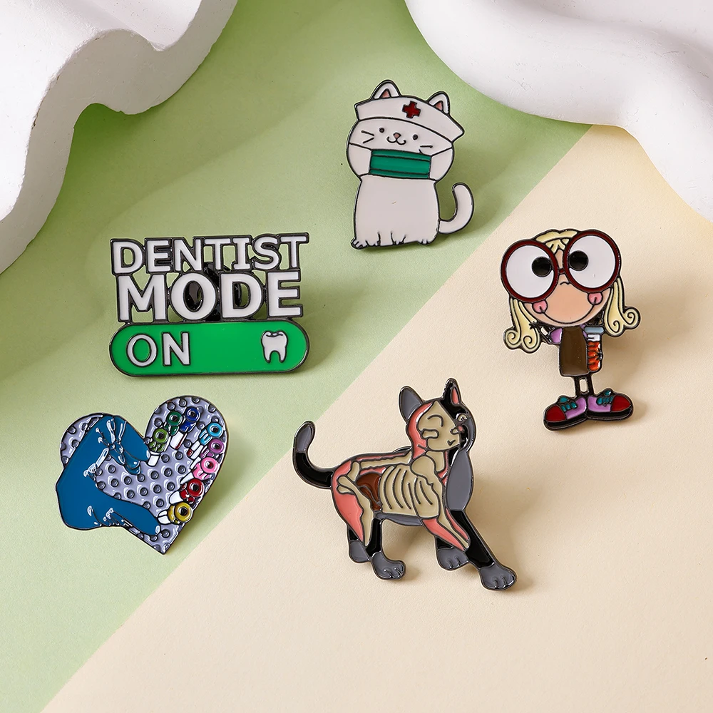 Medsor Fun Medical Enamel Brooch Set Pet Doctor Nurse Cat Anatomy Style Cartoon Collar Badge Healthcare Personnel Jewelry