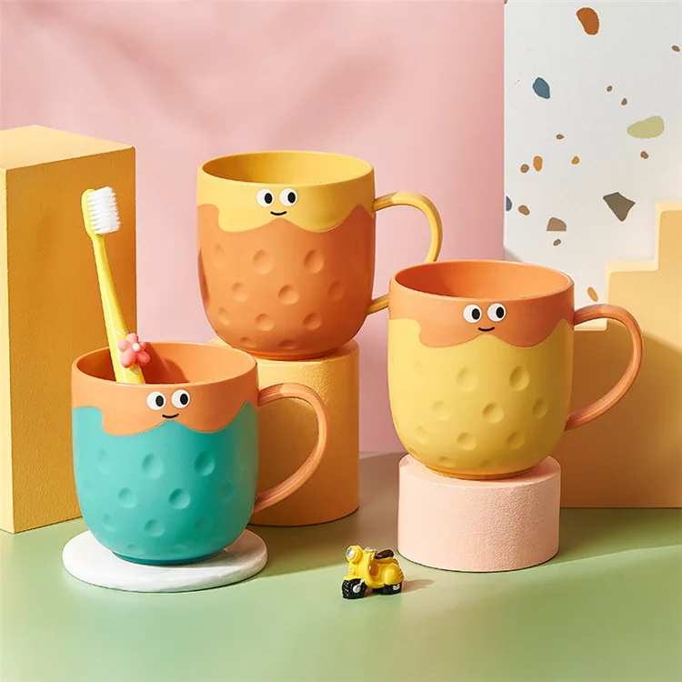 Bathroom Tumblers for Children Cute Cartoon Tooth-brusing Strawberry Cup Plastic Teeth-cleaning Mug Student for Home Dormitory