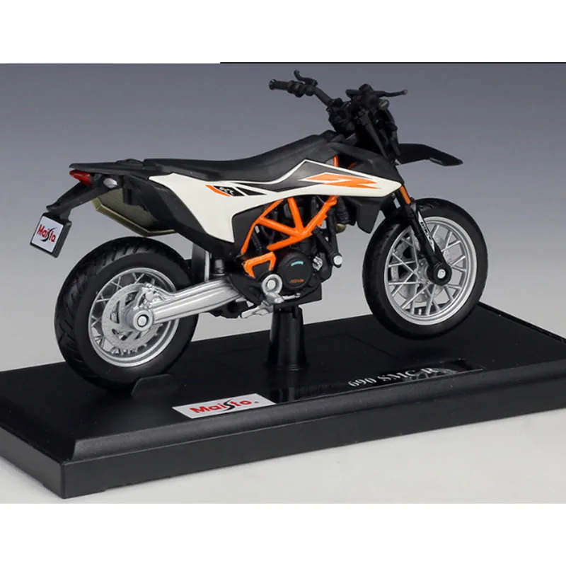 1:18 Maisto 690 SMC R 2018 Vitpilen 701 Racing Motorcycle Model Simulation Alloy Street Motorcycle Model Collection Kid Toy Gift