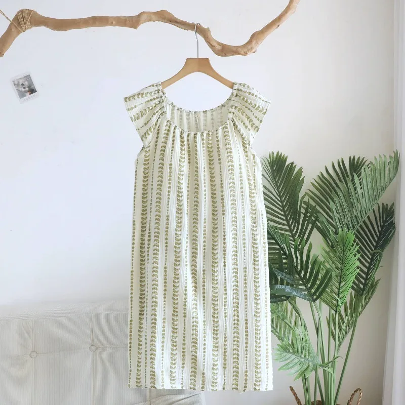 

2026 New Summer Women's Sleeping Skirt 100% Cotton Crepe Thin Tank Top with Chest Mat Large Loose Home Skirt Sleepwear