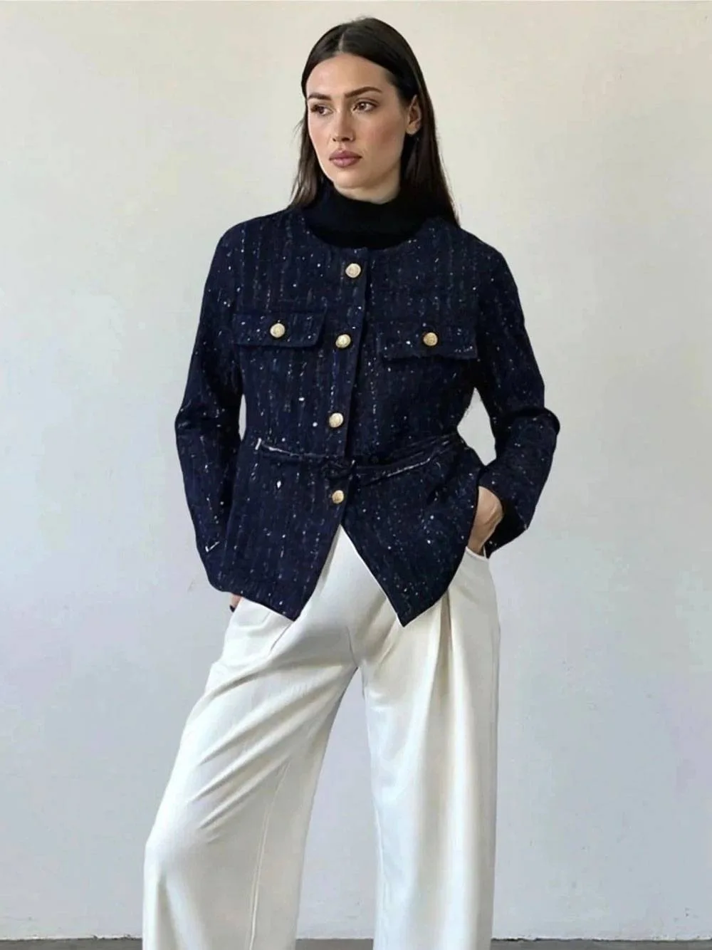 Jaket Tweed Berpayet Mode Musim Gugur Wanita Elegan Wol Kancing Luaran Kasual Longgar Hangat Lengan Panjang dengan Sabuk