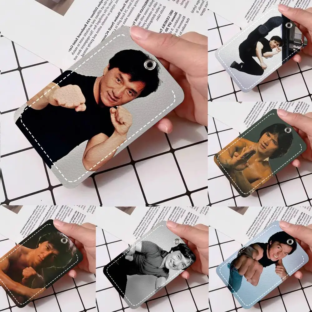 Llavero de Jackie Chan, estrella de películas de artes marciales de Kung Fu, tarjetero de cuero, funda para tarjetas de acceso, anillo para llaves