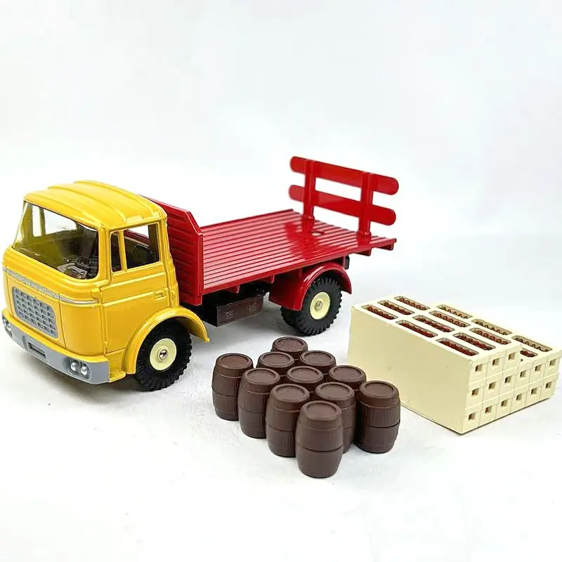 Dinky Toys 1:43 Gak…