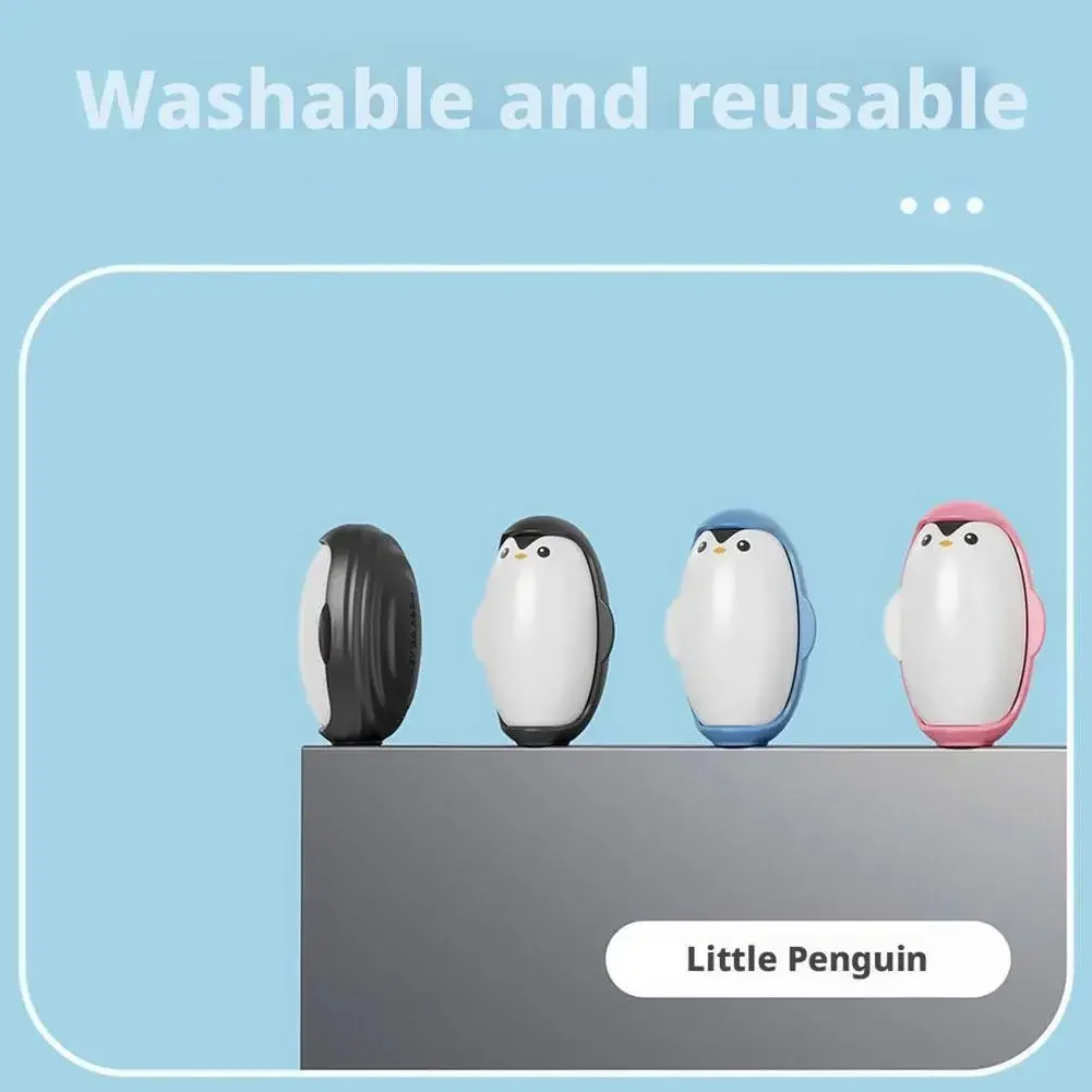 Penguin Lint Remover Household Portable Sticky Washable Reusable Mini Roller Brush Ball Suitable for Pet Hair Clothing Cleaning