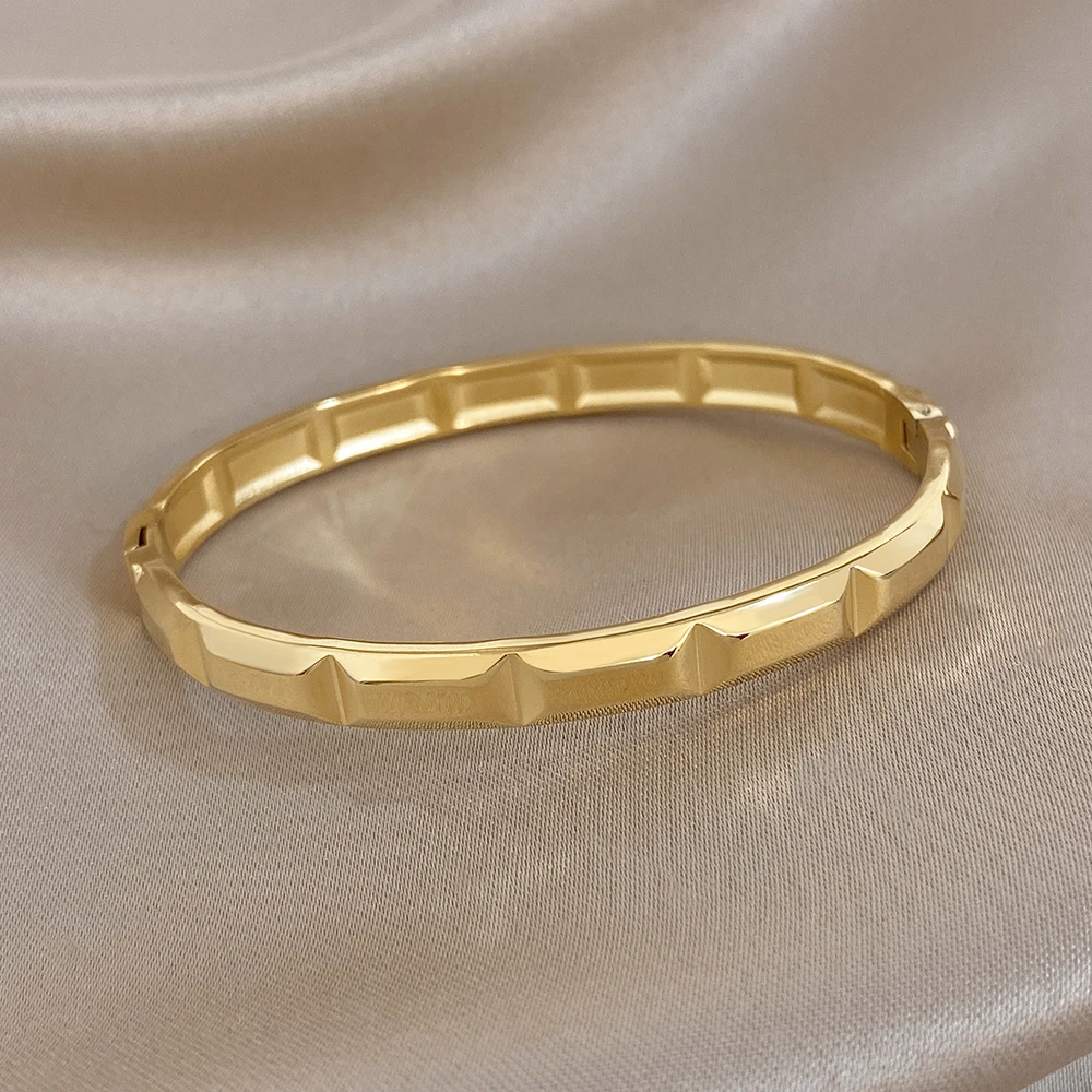 

Freetry Simple Geometric Block Stainless Steel Bracelet for Women Glossy Waterproof Spring Cuff Bangle Party Jewelry Accessories