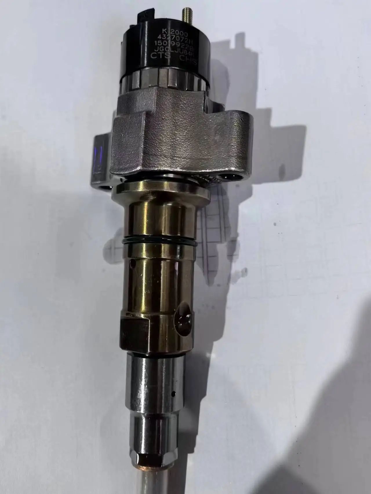 Common-Rail-Injektor 4327072 4384165   Für Cummins ISC8.3 ISL9.5 Motor Diesel Einspritzdüse 4327072 4384165 2897414