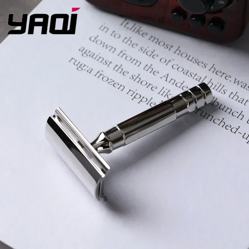 

Yaqi THOT Stainless Steel Safety Razor Giving a gift box, you can give it to your boyfriend