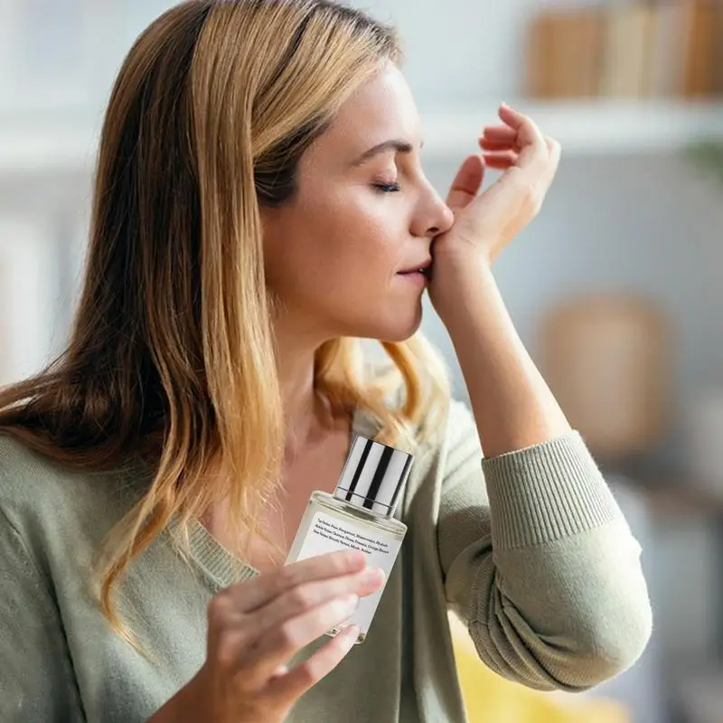 50ml Profumo per il corpo Spray Profumo a pera Profumo a lunga durata per appuntamenti Raccolta Fragranza per matrimoni Profumo di zafferano per donne e uomini