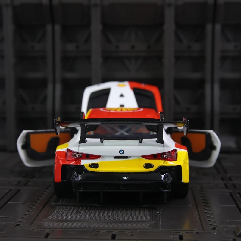 CCA 1:24 BMW M4 GT3 Shell Co decoración de modelo de coche de aleación de marca adecuada para colección y se puede dar como regalo a amigos