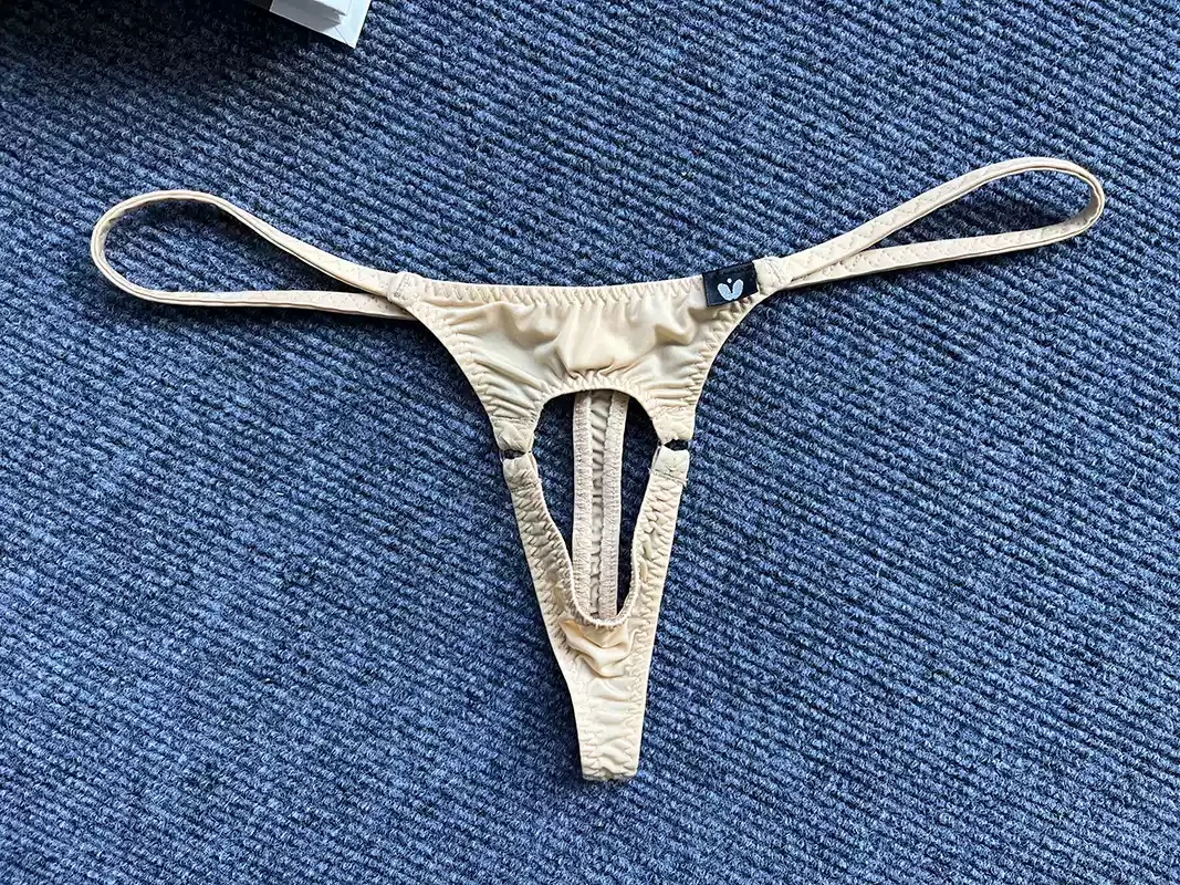 No Cover Men's Underwar Hollow Out Undies With Ice Silk Thin Design Pure Desire Low Waist Sexy Men's Bed Elastic Thongs