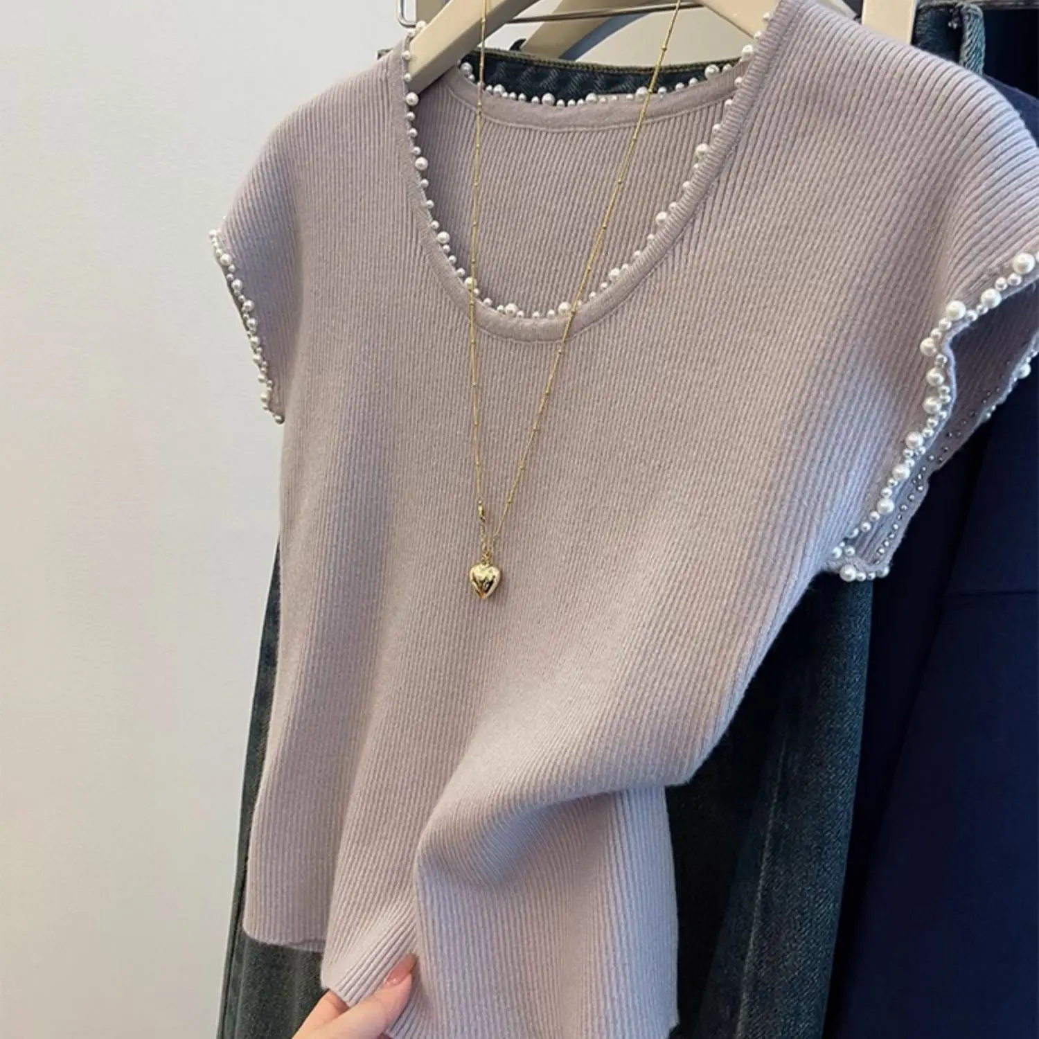 T-shirt met korte mouwen van ijszijde met kralen voor dames in de zomer Losse mode-top met vliegenmouwen