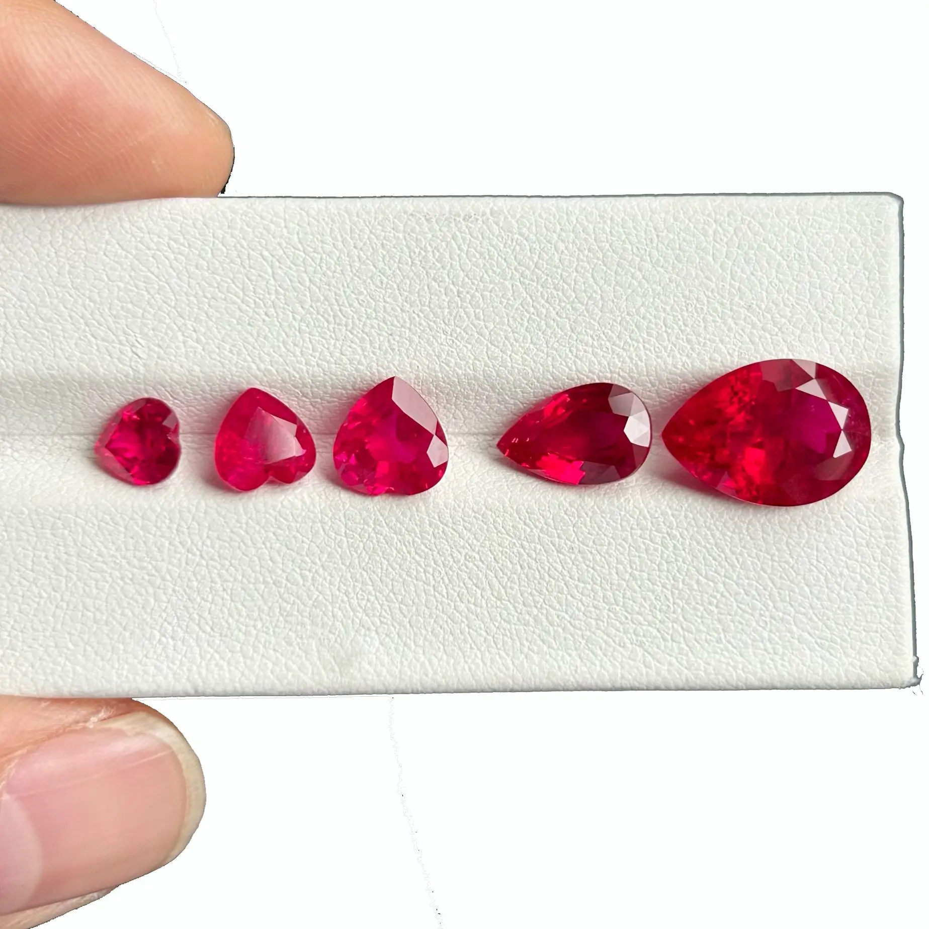 

6mm 7mm 8mm Heart Cut Lab Pigeon Blood Oval Red Ruby Burma Gemstones