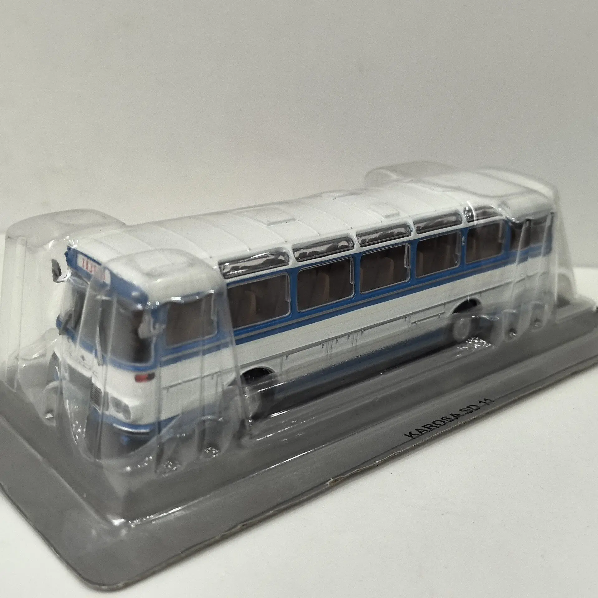

Diecast DEA 1/72 Scale KAROSA SD 11 Bus 3F Alloy Car Model