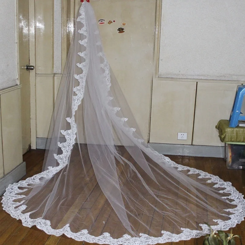 Velos de novia Blanc et Ivoire Dentelle Bord Purfle Longues Cathedrale de Mariage Voiles new voiles De mariage veil wedding