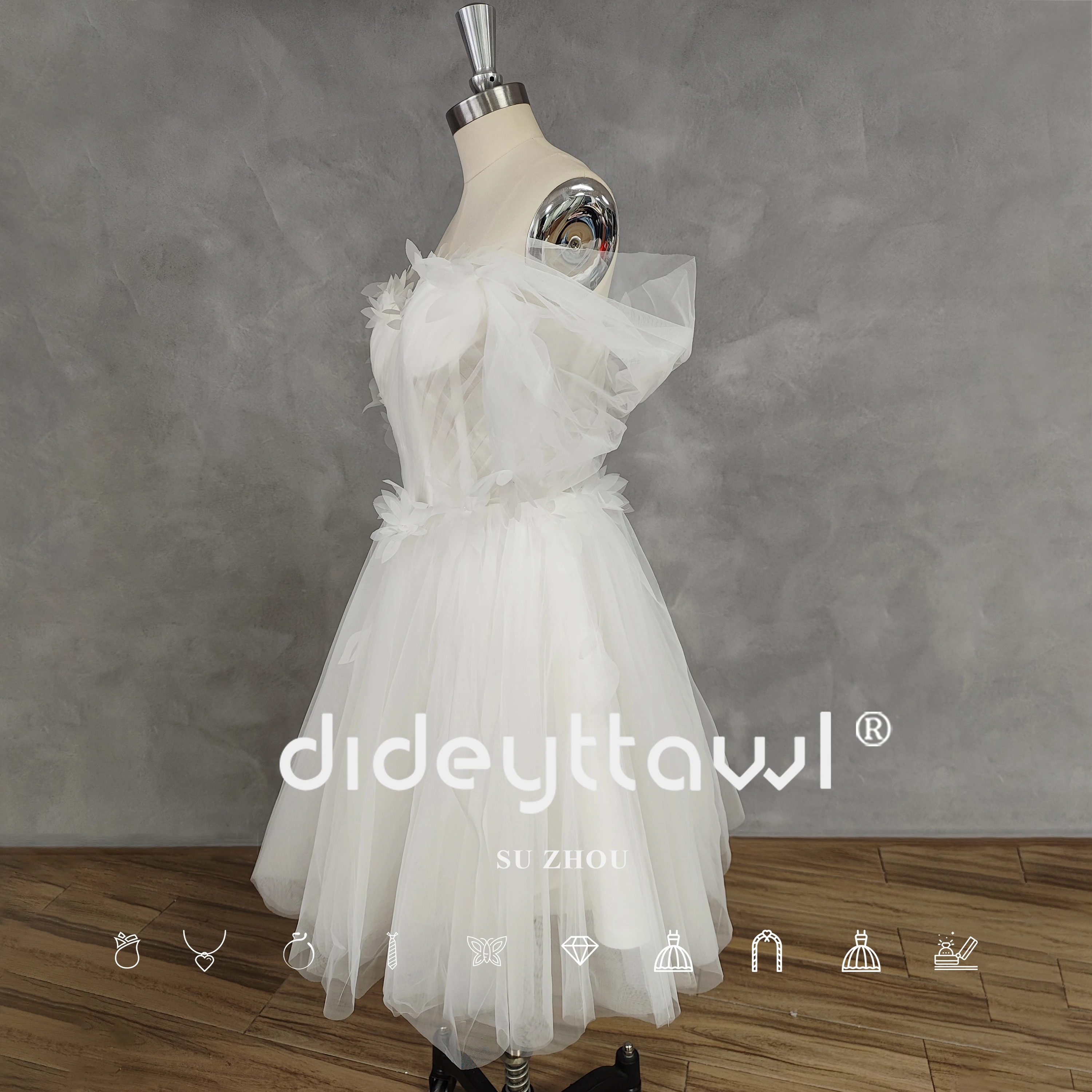 DIDEYTTAWL Real Picture 3D Flowers Off-Shoulder Tulle Wedding Dress A-Line Pleats Zipper Back Elegant Bridal Gown Custom Made