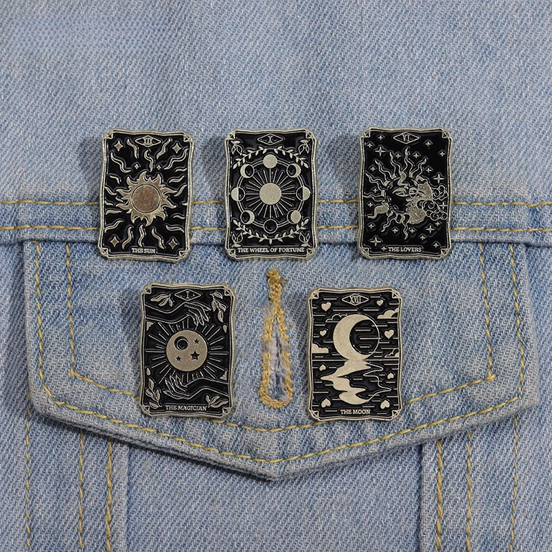 Tarot Enamel Pins Stars Sundial Sun Moon Brooches Lapel Badges Gothic Black Square Alloy Pins Punk Clothes Jewelry Gifts Friends