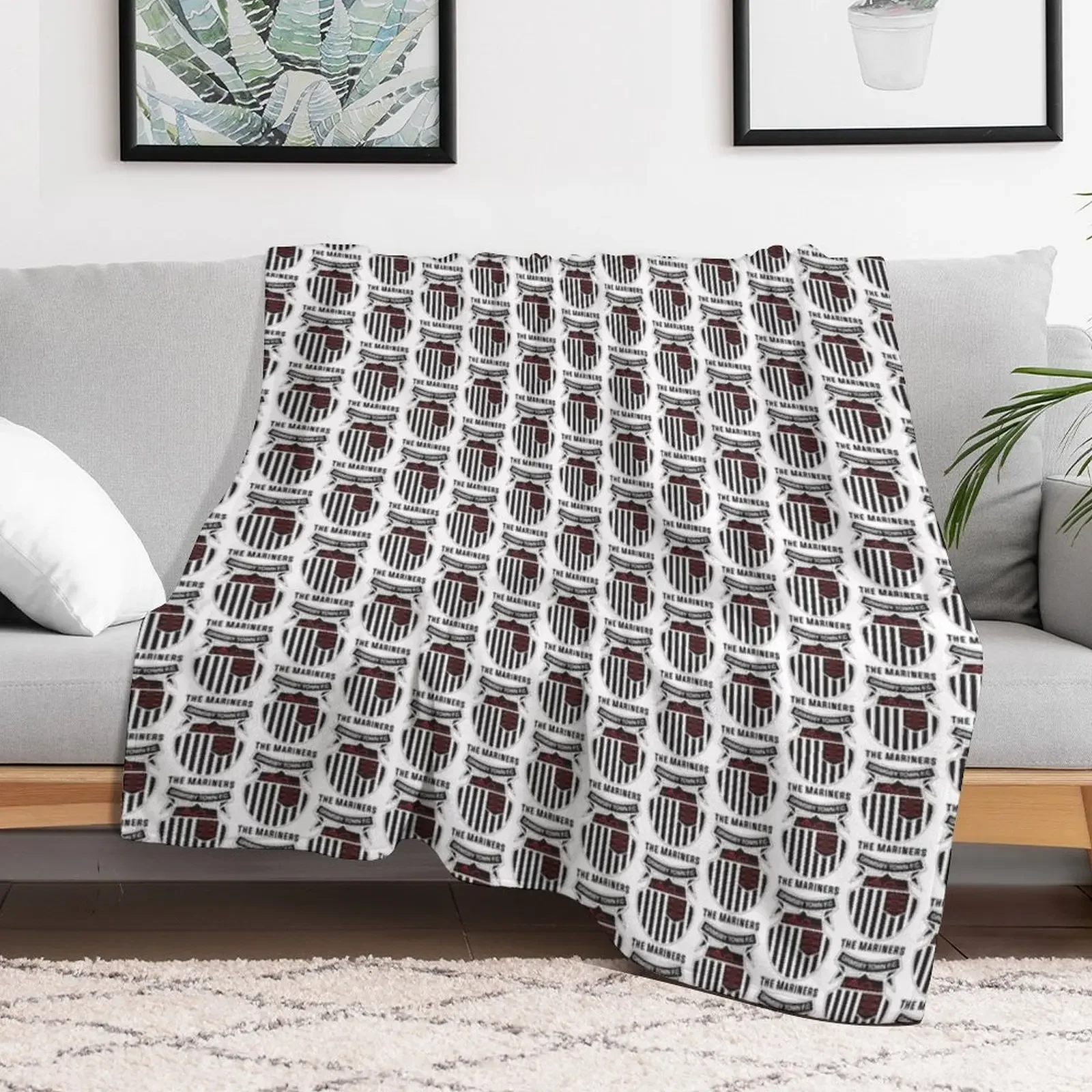 Grimsby Town [the mariners] Throw Blanket Soft Comfort Blanket for Reading Watching TV