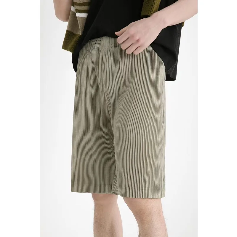 Miyake Pleated Men's Shorts Japanese Original Drape Casual Five Pants Loose Casual Versatile Youth 2025 Summer Men Clothing