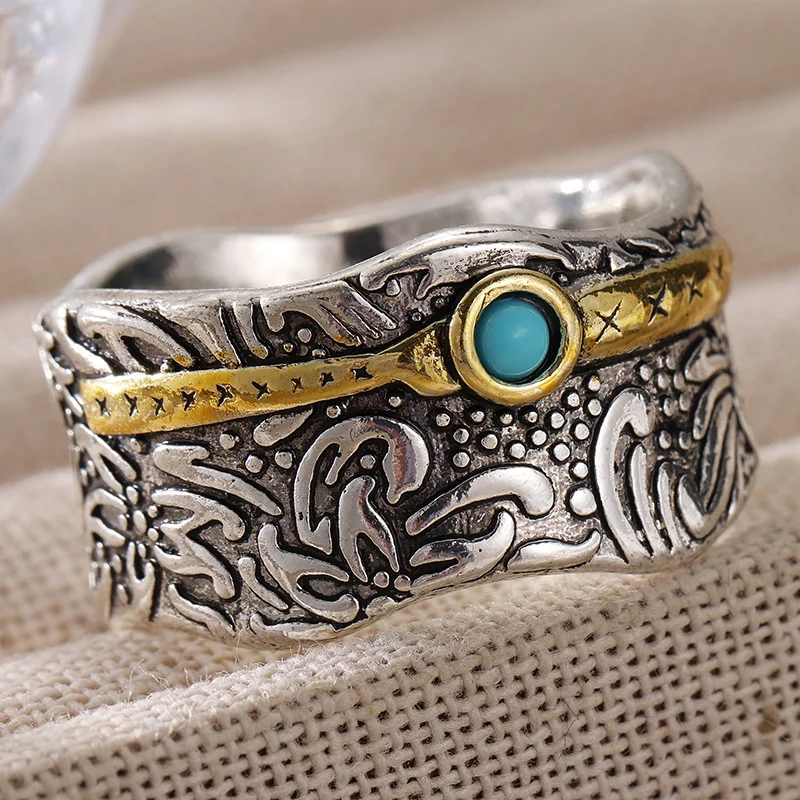 Vintage Wide Face Ring For Women with Relief Pattern Inlaid Synthetic Turquoise Ring Bohemian Style Fashion Jewelry