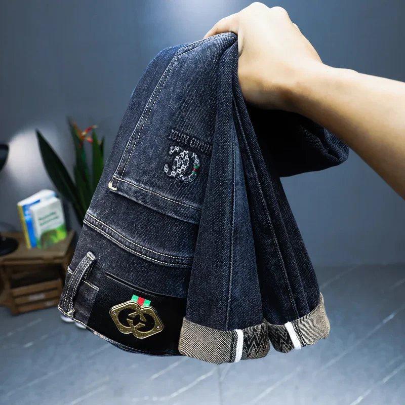 

Осенние толстые джинсы, мужские узкие укороченные брюки с маленькими ногами, новинка 2025, весенне-осенние брендовые черные повседневные мужские брюки со средней талией