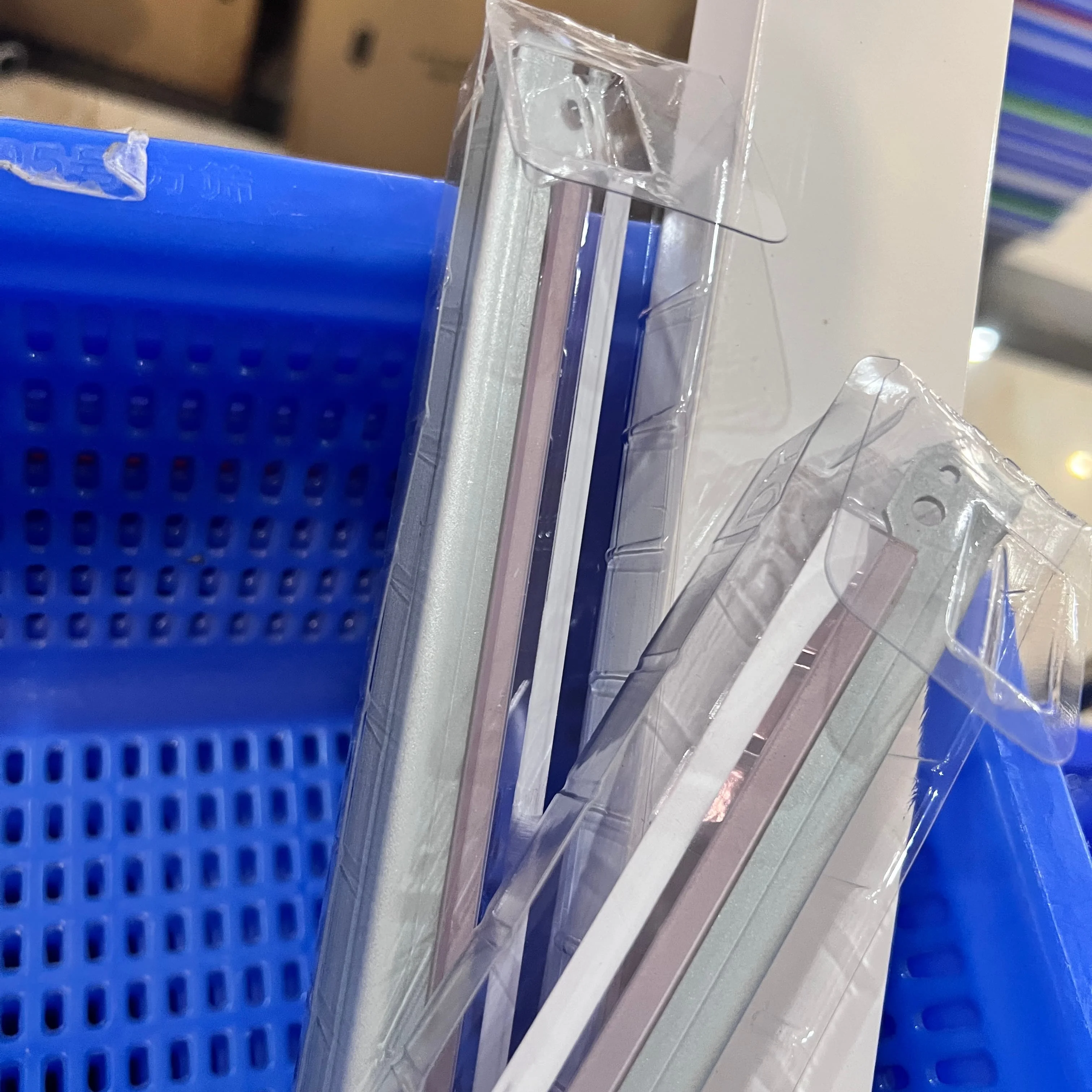 

4 лезвия для чистки барабана OEM V80 для копировального аппарата Xerox Versant 80 180 2100 3100 V80 V180 V2100 V3100 013R00674 013R00676