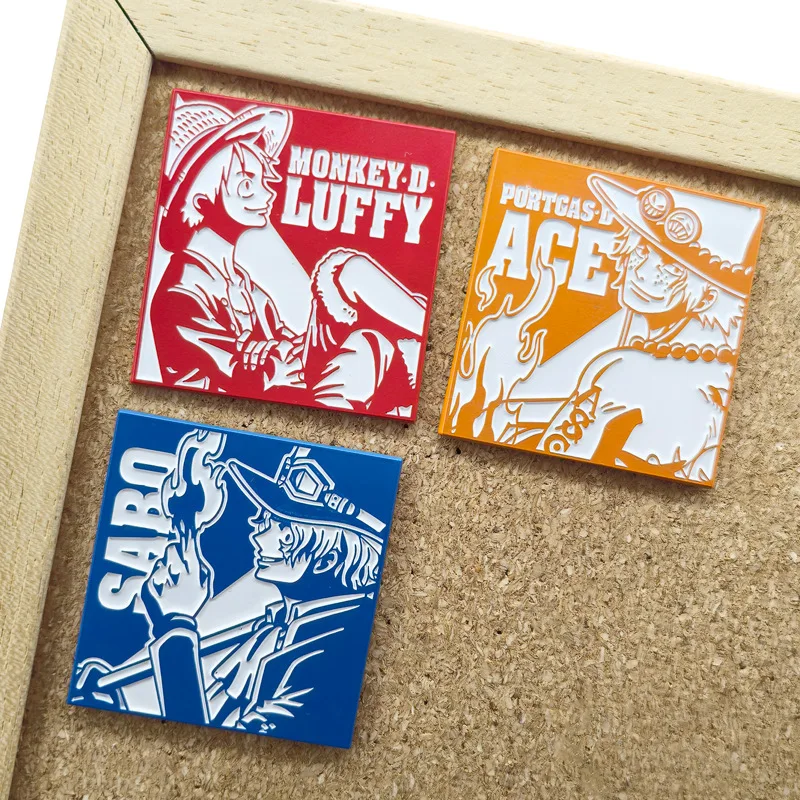 Anime ONE PIECE Pins Ace Luffy Sabo Badges Pendant Japanese Manga Metal Brooches for Bag Backpack Clothing Lapel Cosplay Decor