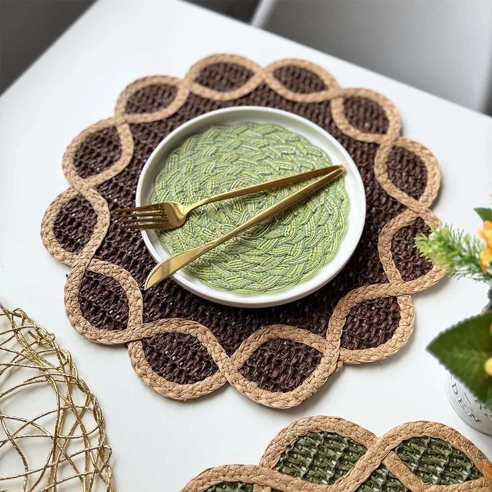 Hand Braided Paper Weave Floral Placemat Retro Scalloped Lace Border Heat Insulation Dining Table Mat for Home Table Decorative