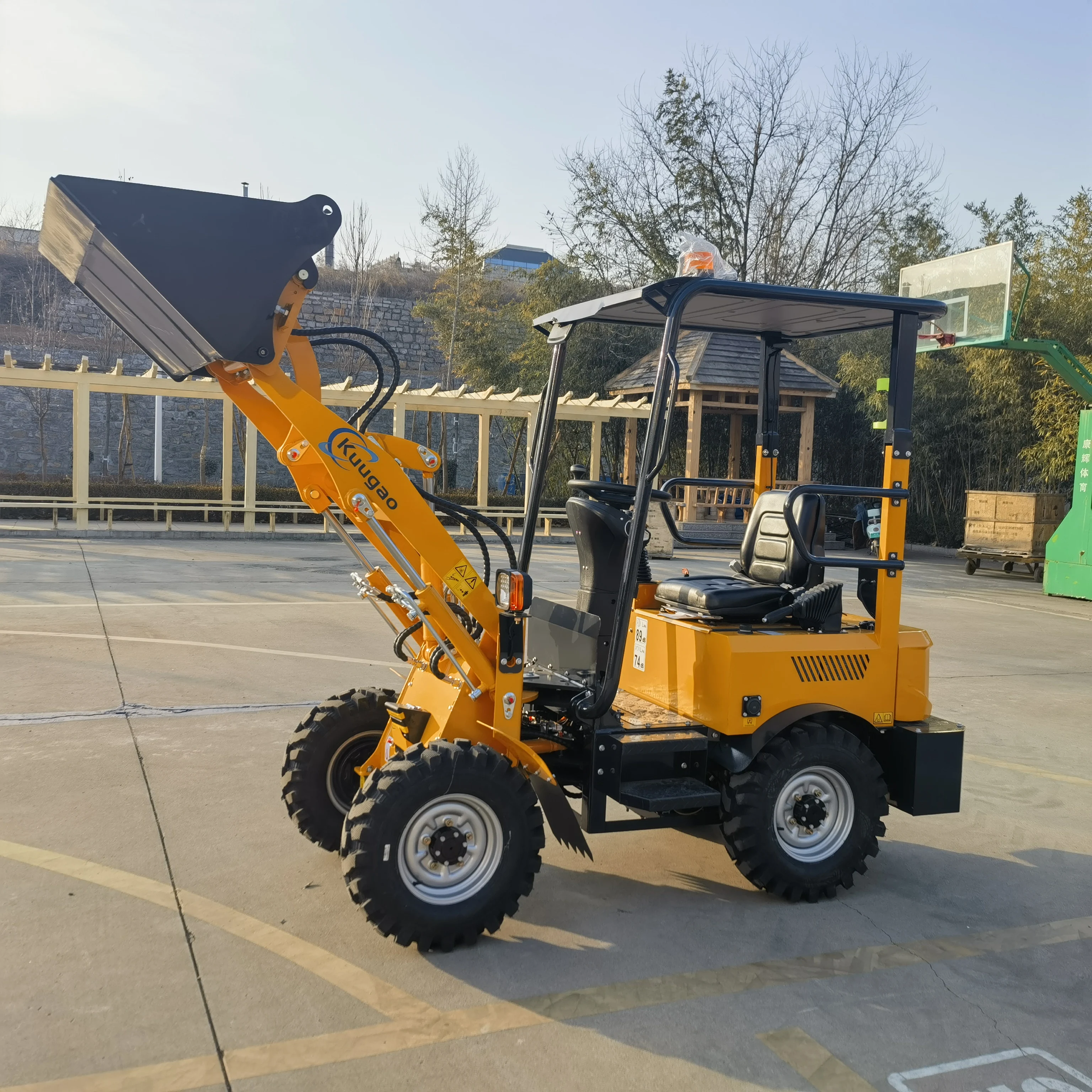 Electric Loader mini wheel loader 400kg 800kg Free Shipping Factory customized electric front loader 4x4 Electric Skidsteel