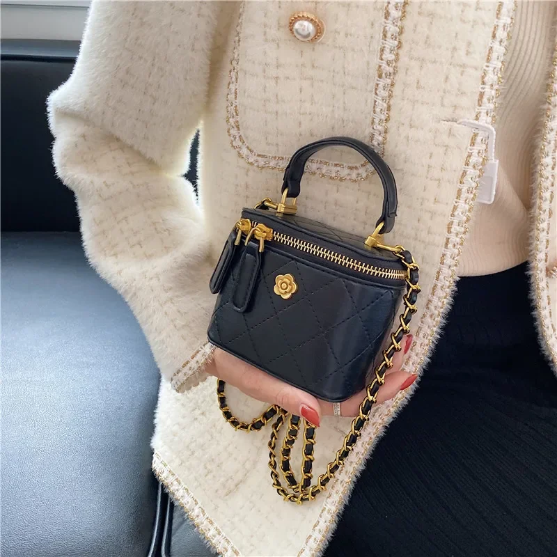 

Small Camellia Shoulder Bucket Bag For Women Classic Mini Quilted Clutches Female Small Square Box Crossbody Metal Chain Handbag