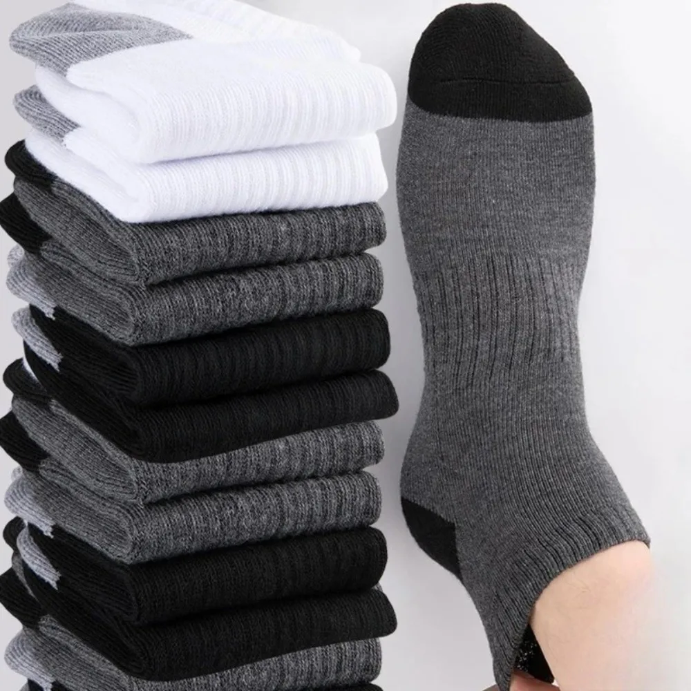 1-10Pairs تنفس الرجال الصيف الجوارب خفيفة الوزن لينة منخفضة قطع الكاحل الجوارب اللون كتلة موضة ارتداء اليومي الجوارب الراحة