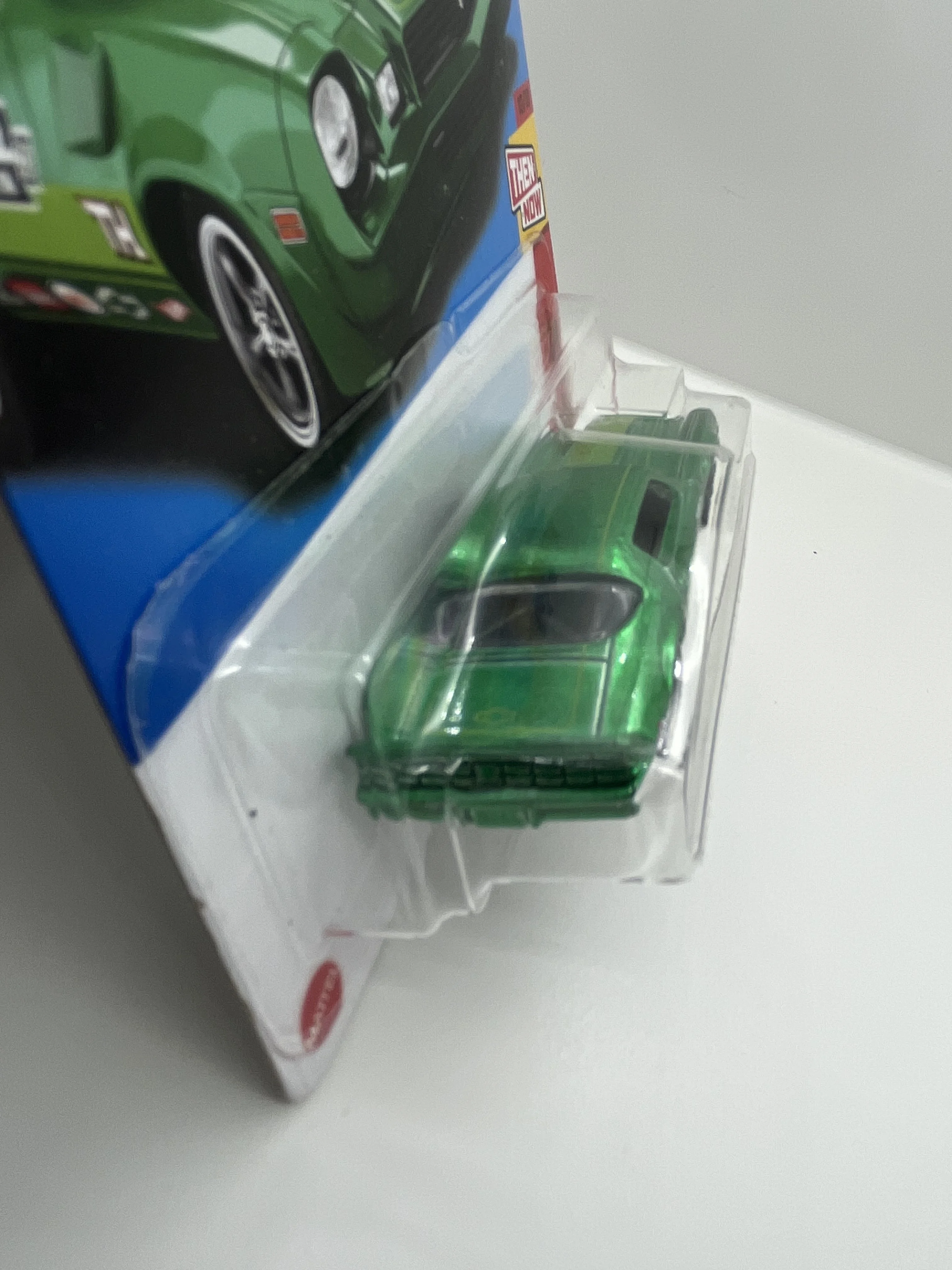 2022-248 Hot Wheels Super Treasure Hunt Cars 81 CAMARO 1/64 Metal Die-Cast Model Toy Vehicles