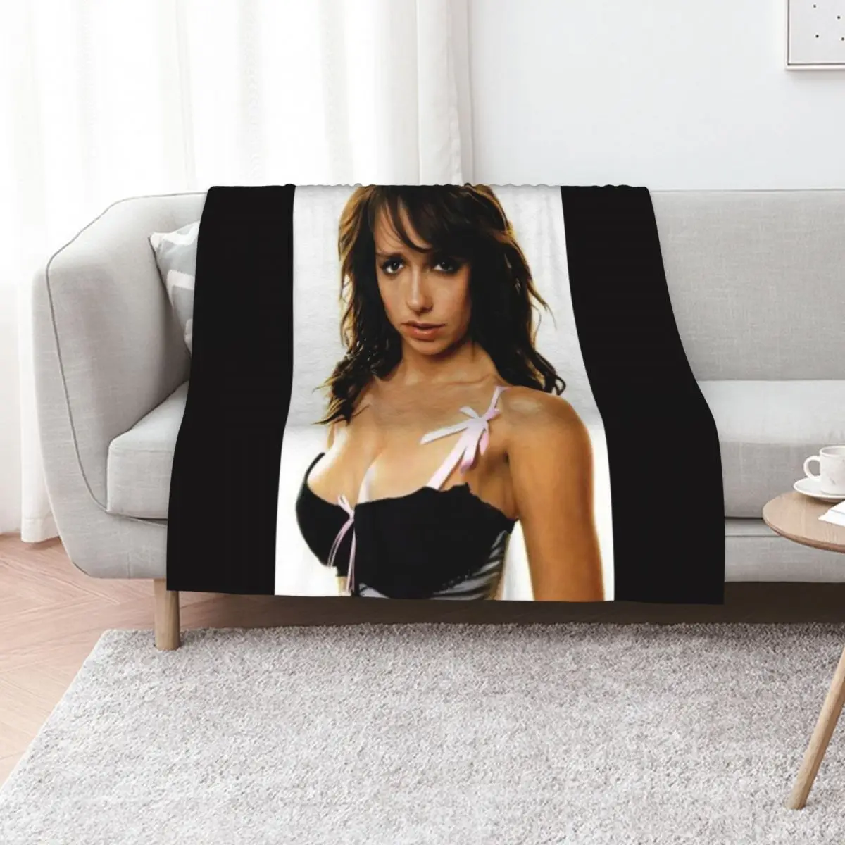 

Jennifer Love Hewitt - Poster Throw Blanket Decorative Sofa Multi-Purpose Giant Sofa Designers Blankets