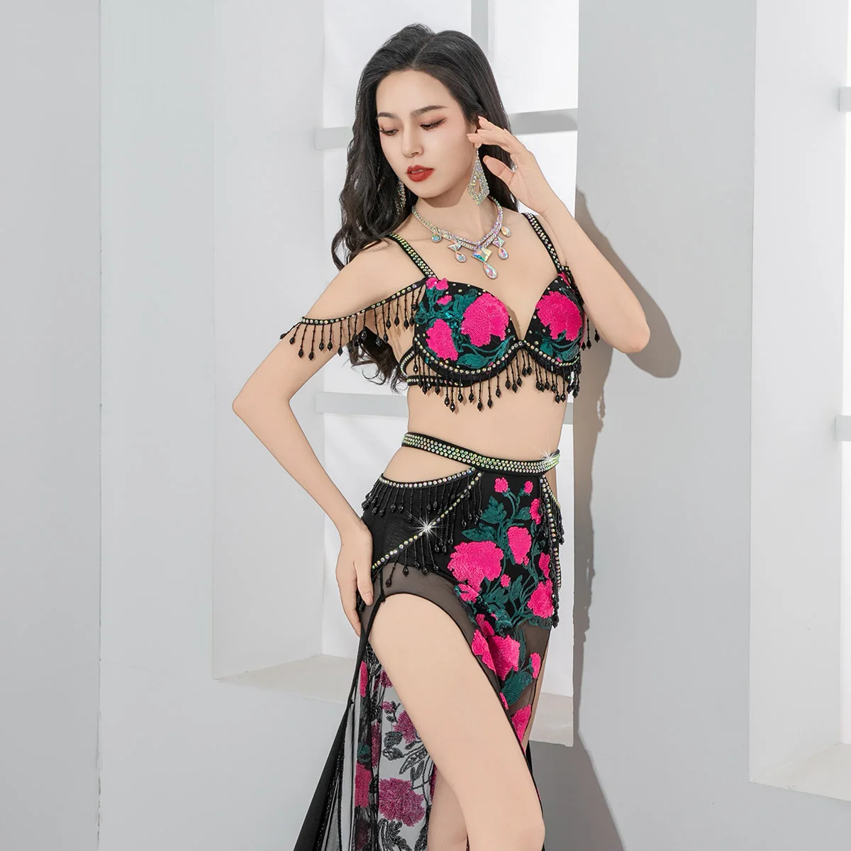 أزياء أداء الرقص الشرقي الجديدة مع الترتر والتطريز والخرز الكريستالي والرقص الشرقي للأفراد والمجموعات #4