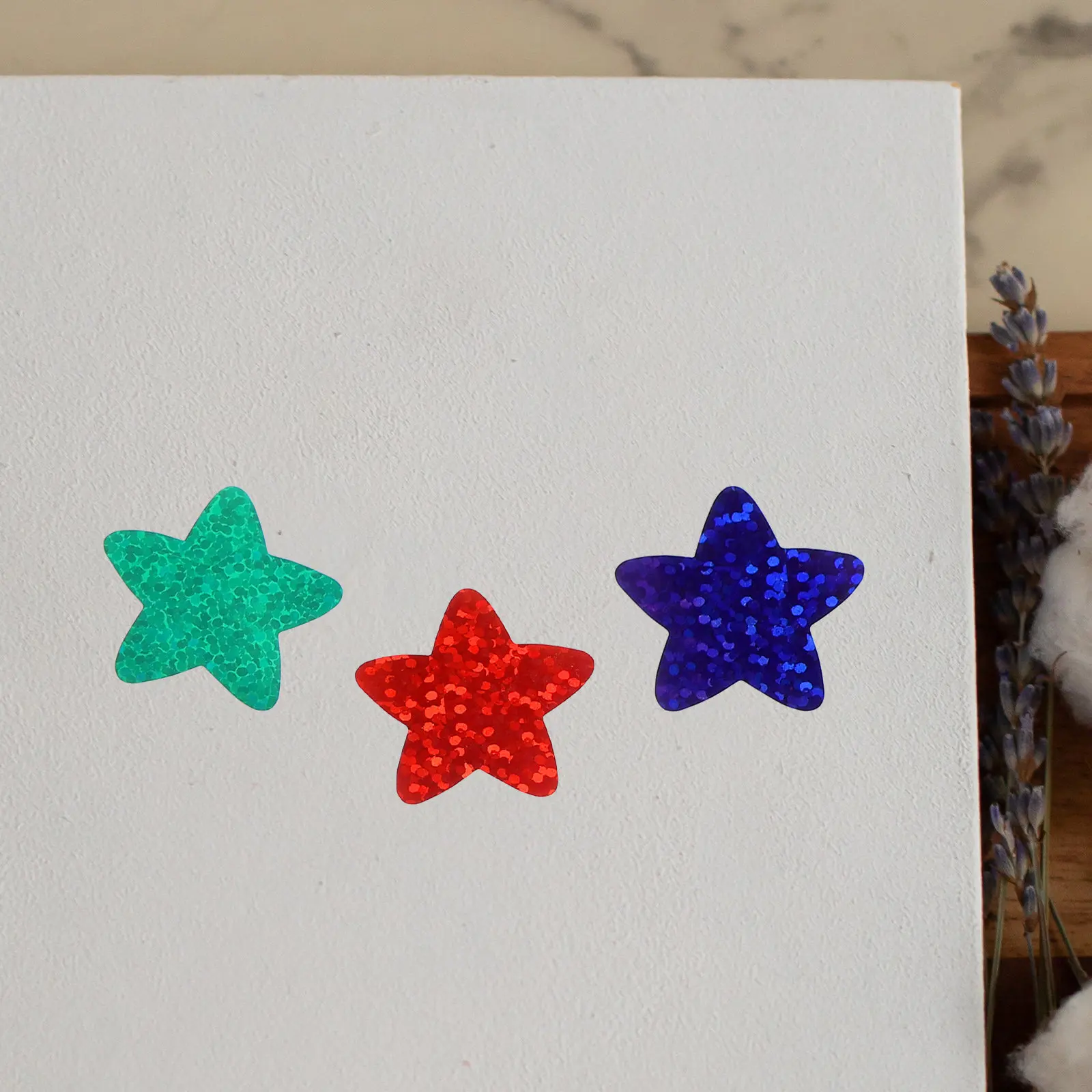 

2 рулона креативных наклеек в форме пентаграммы, легкие, удобные для переноски, безопасные края, для офиса, школы, домашнего использования, в качестве поощрения