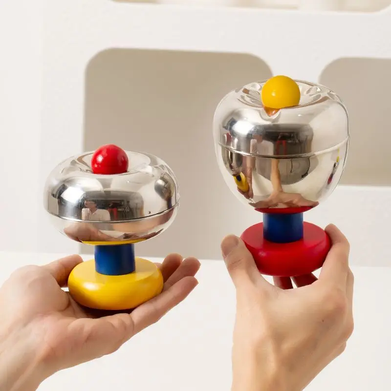 

2025 Новая легкая роскошная пепельница, модная домашняя металлическая персонализированная пепельница с крышкой, украшение для рабочего стола, орнамент, 2 размера LI348