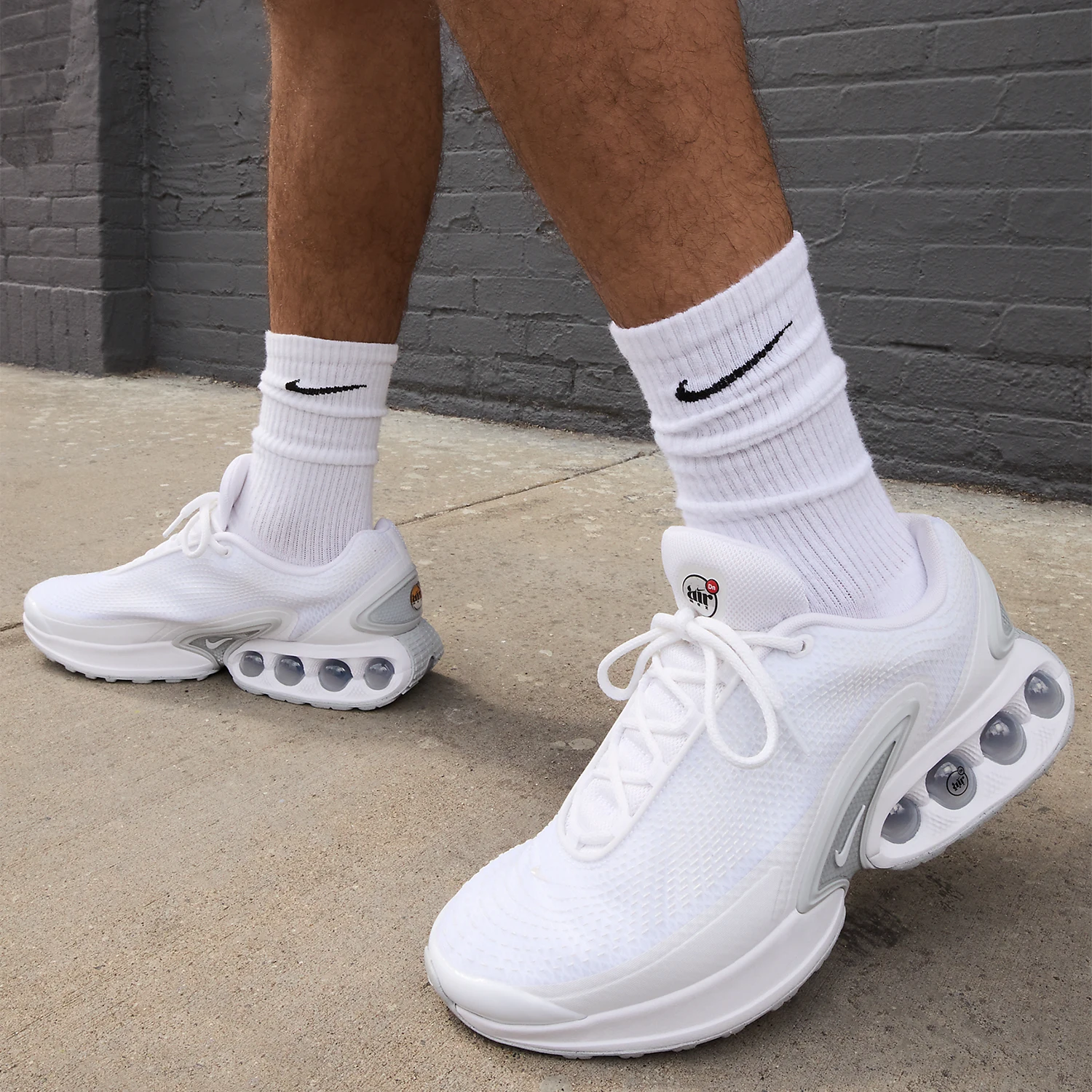 

Nike Genuine Product Air Max DN Men's Comfortable Breathable Sports Shoes DV3337-101