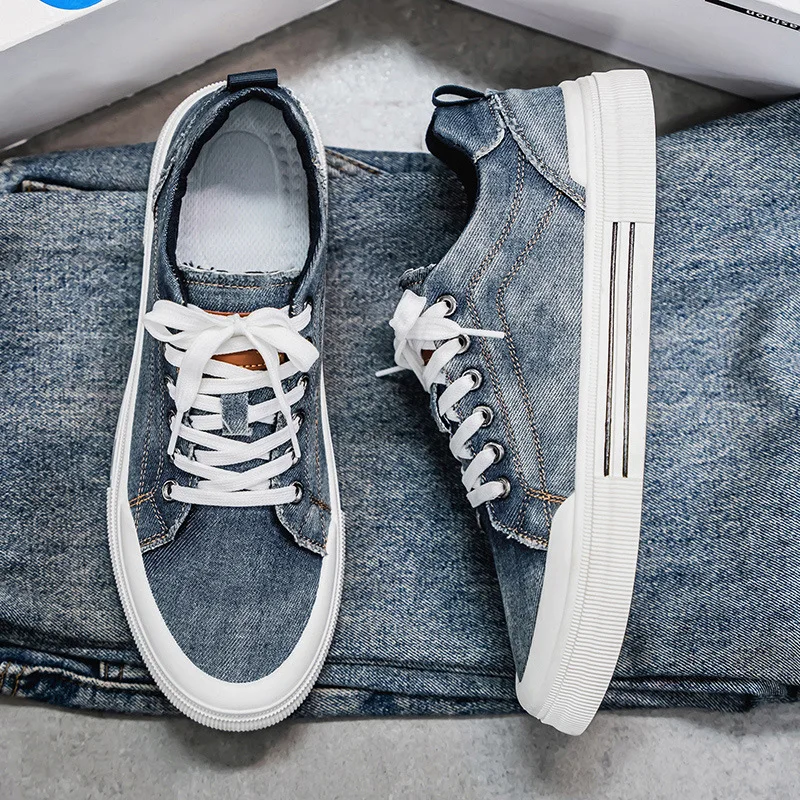 

Street Skate Shoes for Men Denim Canvas Sneakers New Comfortable Men's Lace-Up Canvas Vulcanized Shoes Men Sneakers Big Size 48