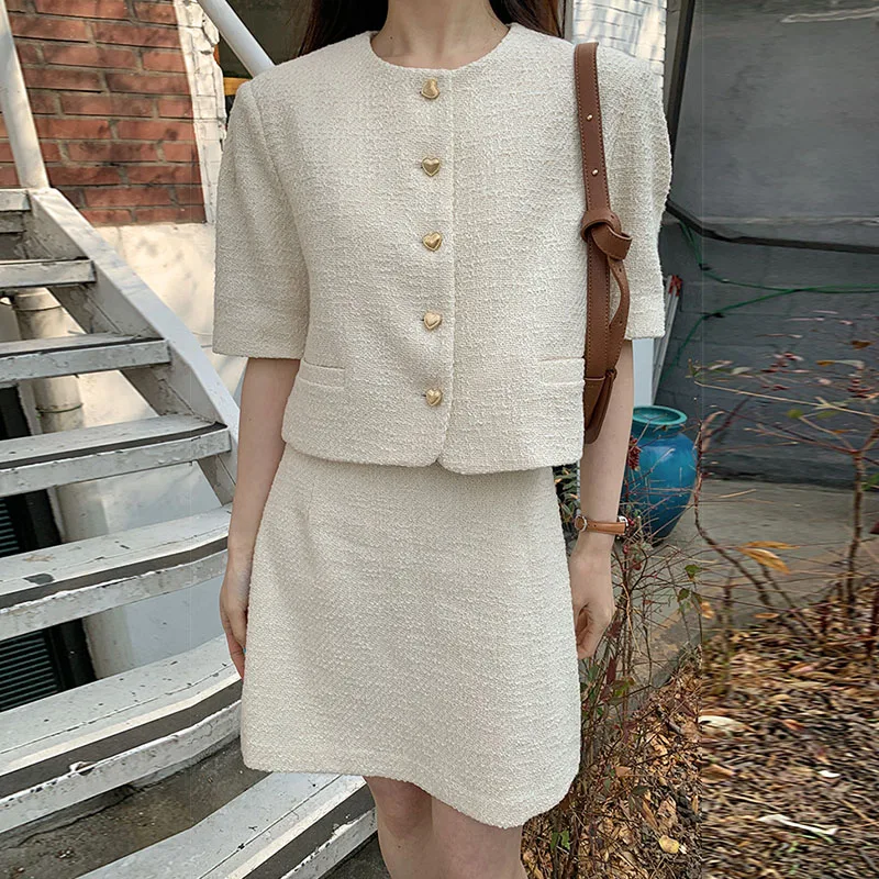 

Chic Spring round Ne Heart Button Jaet High Waist Slimming Skirt Set Faionable Cotton Blend Student orm