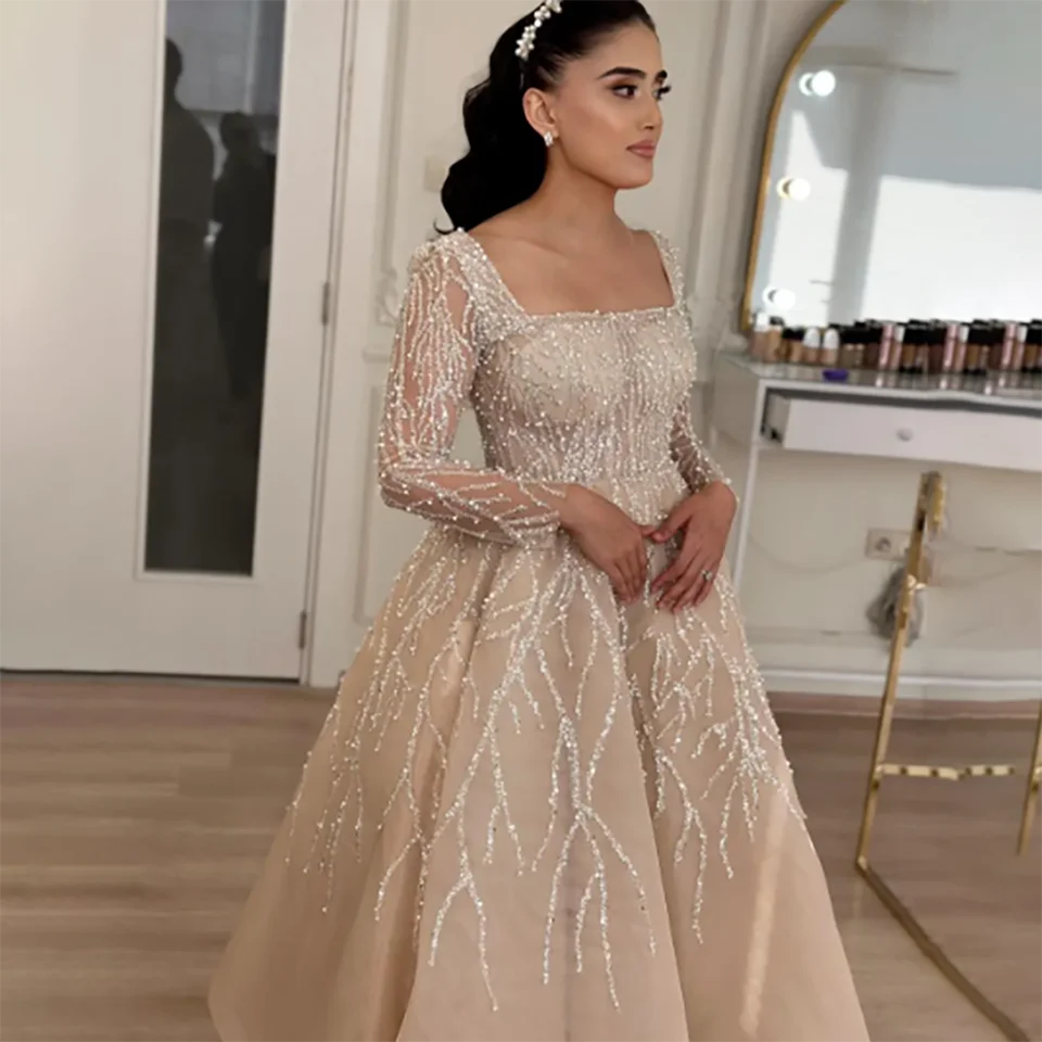 Vestido de novia de manga larga con cuello barco y cuentas de cristal de princesa de lujo personalizado, vestido de novia con cola de corte sin