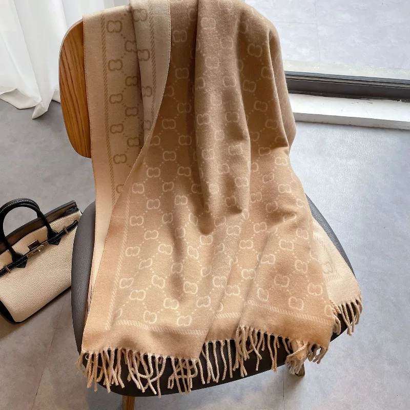 SS جديد الخريف والشتاء الدافئة الأساسية الغزل وشاح أحمر سميكة المرأة الرقبة جهين اثنين من لهجة رسالة شرابة نمط شال كبير #3