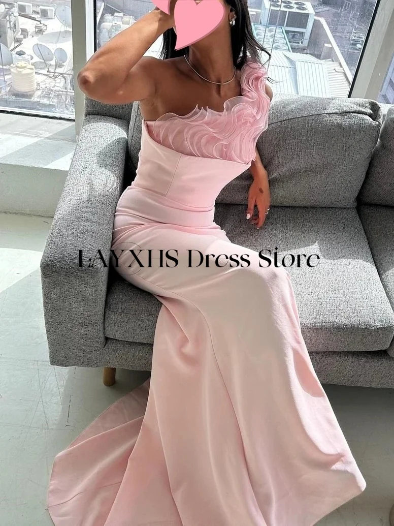 LAYXHS Mode Roze Zeemeermin Avondjurken One-Shoulder Gelaagde Ruche Mouwloze Galajurk Aangepaste فسات Ajo