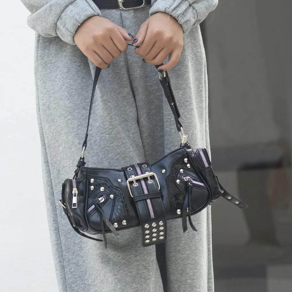 

Женская винтажная сумка через плечо Y2k в стиле панк из искусственной кожи с готическими заклепками, поясная сумка, роскошные черные сумки через плечо с шипами