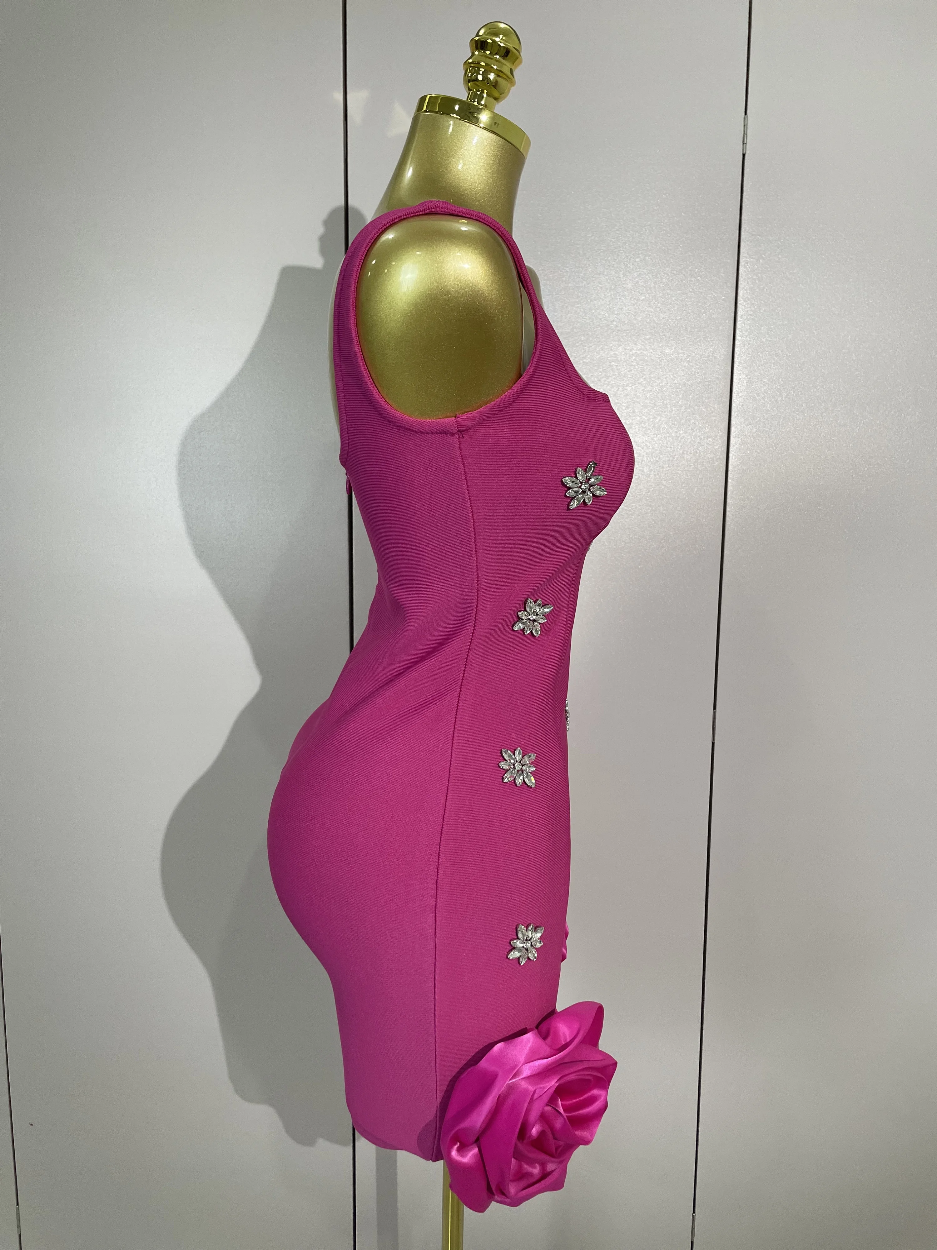 Sparkly Strass Sexy Vierkante Kraag Bodycon Mini Bandage Jurk Vrouwen Vieren Avondfeest Elegante Luxe Verjaardag Jurk