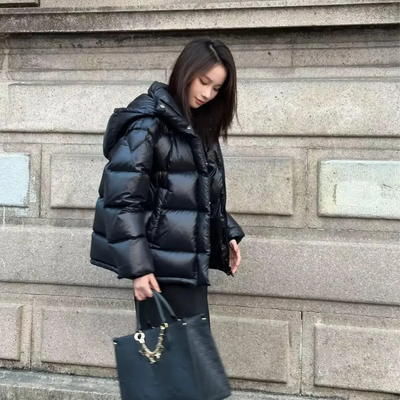 Chaqueta de plumón para mujer, chaqueta con capucha a prueba de viento, holgada y cálida, plumón de pato blanco, para ir al trabajo, invierno, 2025