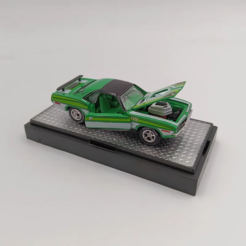 

Diecast 1: 64 Scale 1971 Cuda's 440 Alloy Simulated Car Model Toy Gift Collection Display Souvenir
