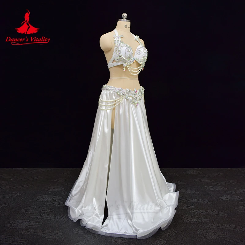 Trajes de competición de danza del vientre personalizados, sujetador con cuentas de diamantes brillantes, falda dividida Sexy, disfraz de actuación